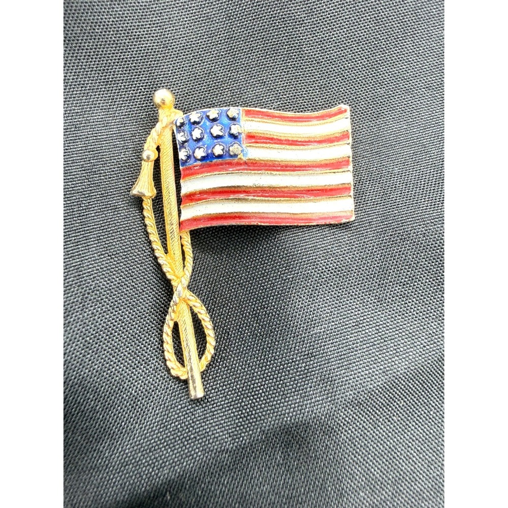 Vintage American Flag Brooch Gold Tone Red White Blue Enamel Patriotic Pin